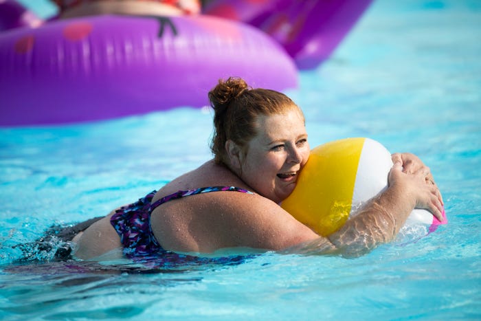 ben instone add photo babes at the pool