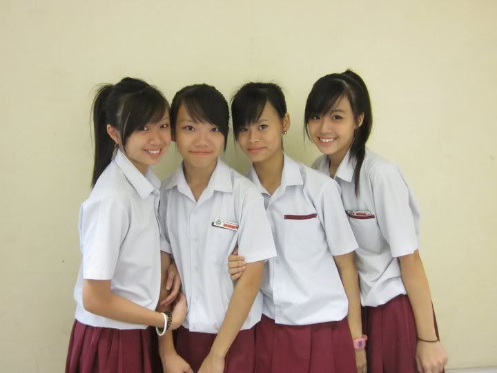 donald hurst recommends sg school girl tumblr pic