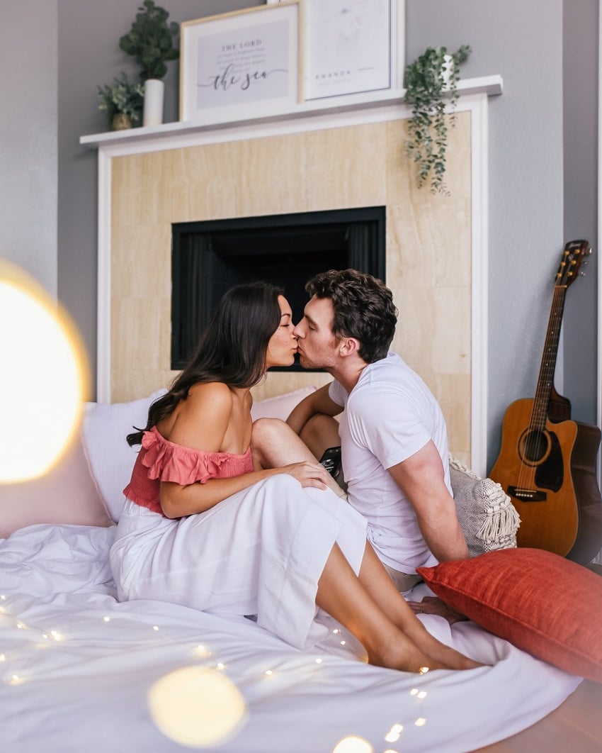 amy reesor recommends couple bedroom photoshoot ideas pic