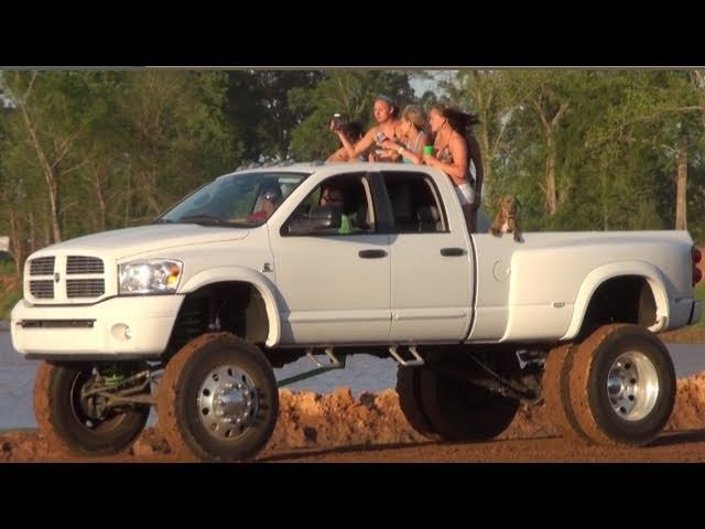 Best of Hot chicks and trucks