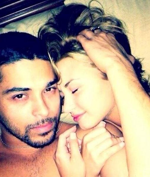 clarence johns add demi lovato leaked nude pics photo