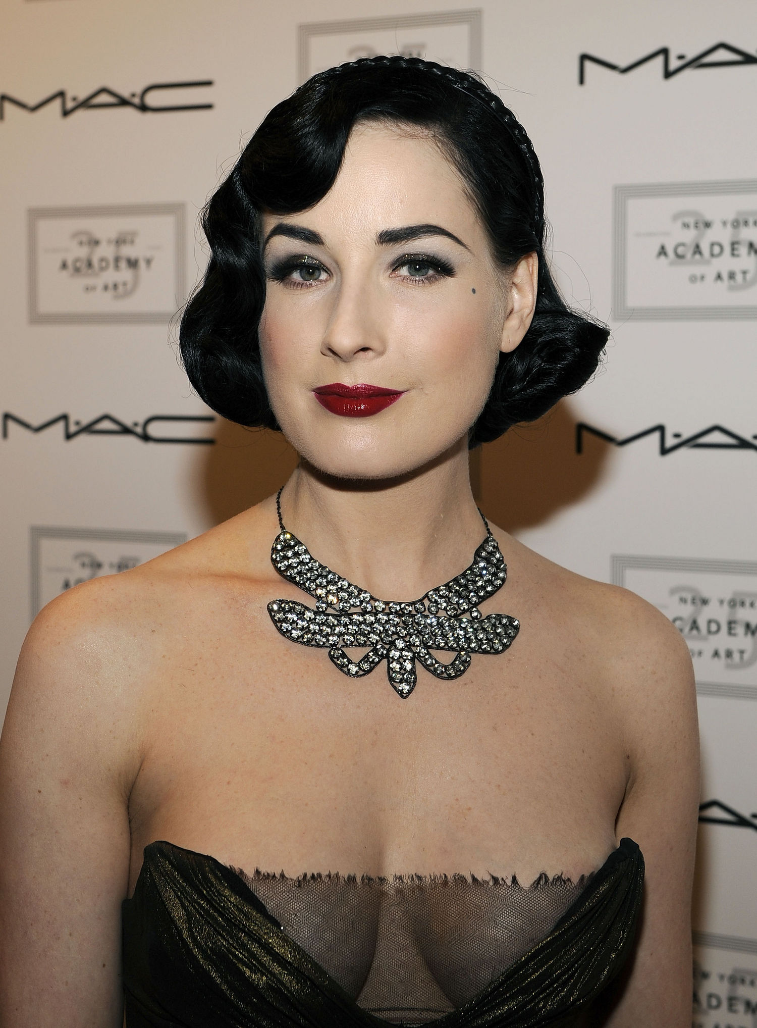 deeq yare recommends Dita Von Teese Nude Gallery