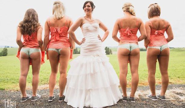 andrew glennon recommends Bridesmaids Flashing Pics