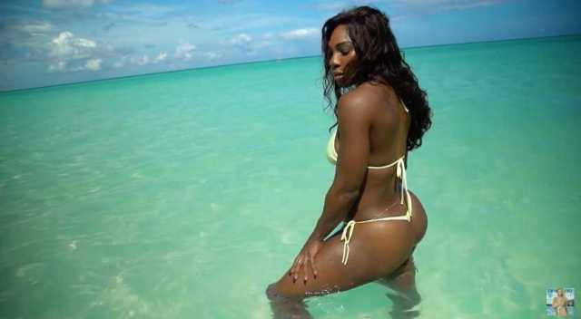 barbara boger recommends ebony teen in thong pic