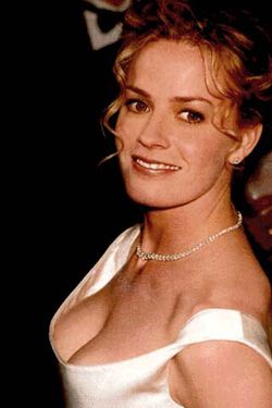 denis mclean recommends elisabeth shue playboy pic