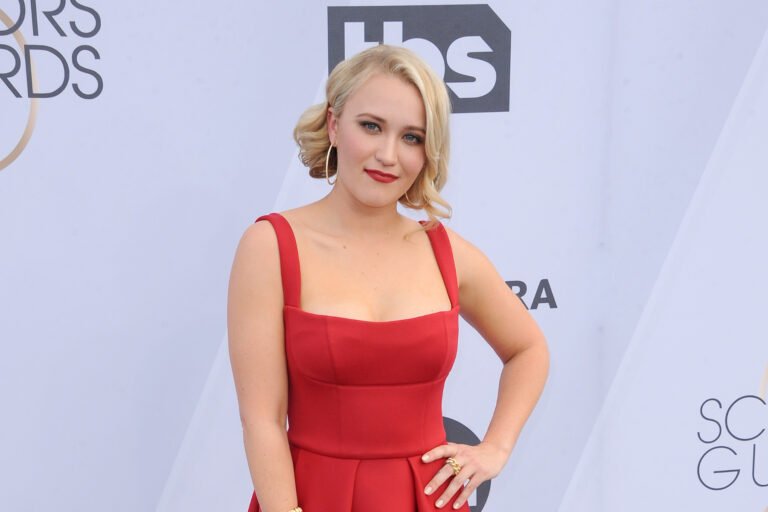 dee hurley recommends Emily Osment Big Tits