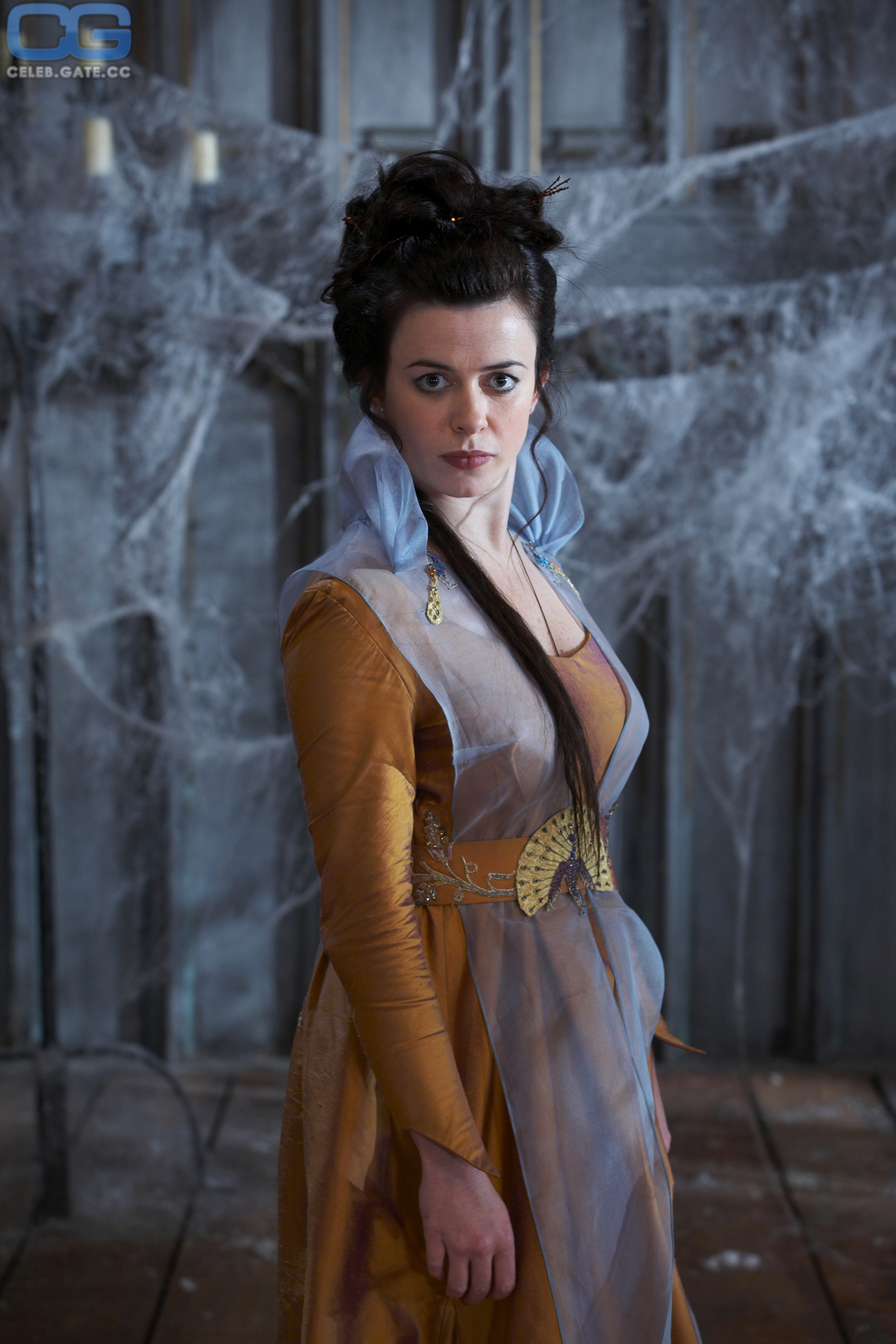 Eve Myles Naked doll review