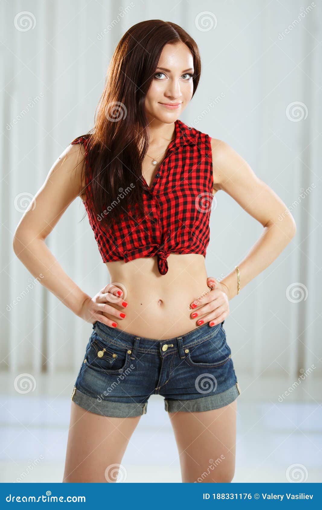alex gentle recommends cowgirls in short shorts pic