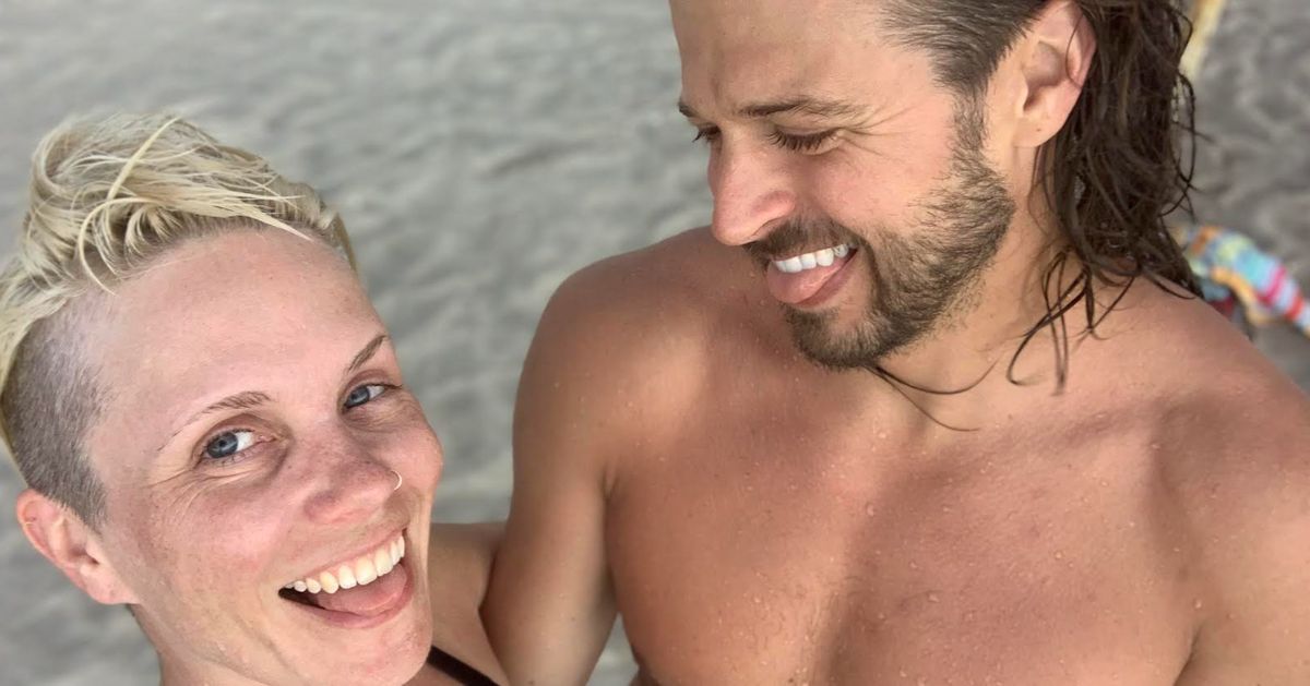 ben mcpartland recommends couple stranges stranded nude on beach porn pic
