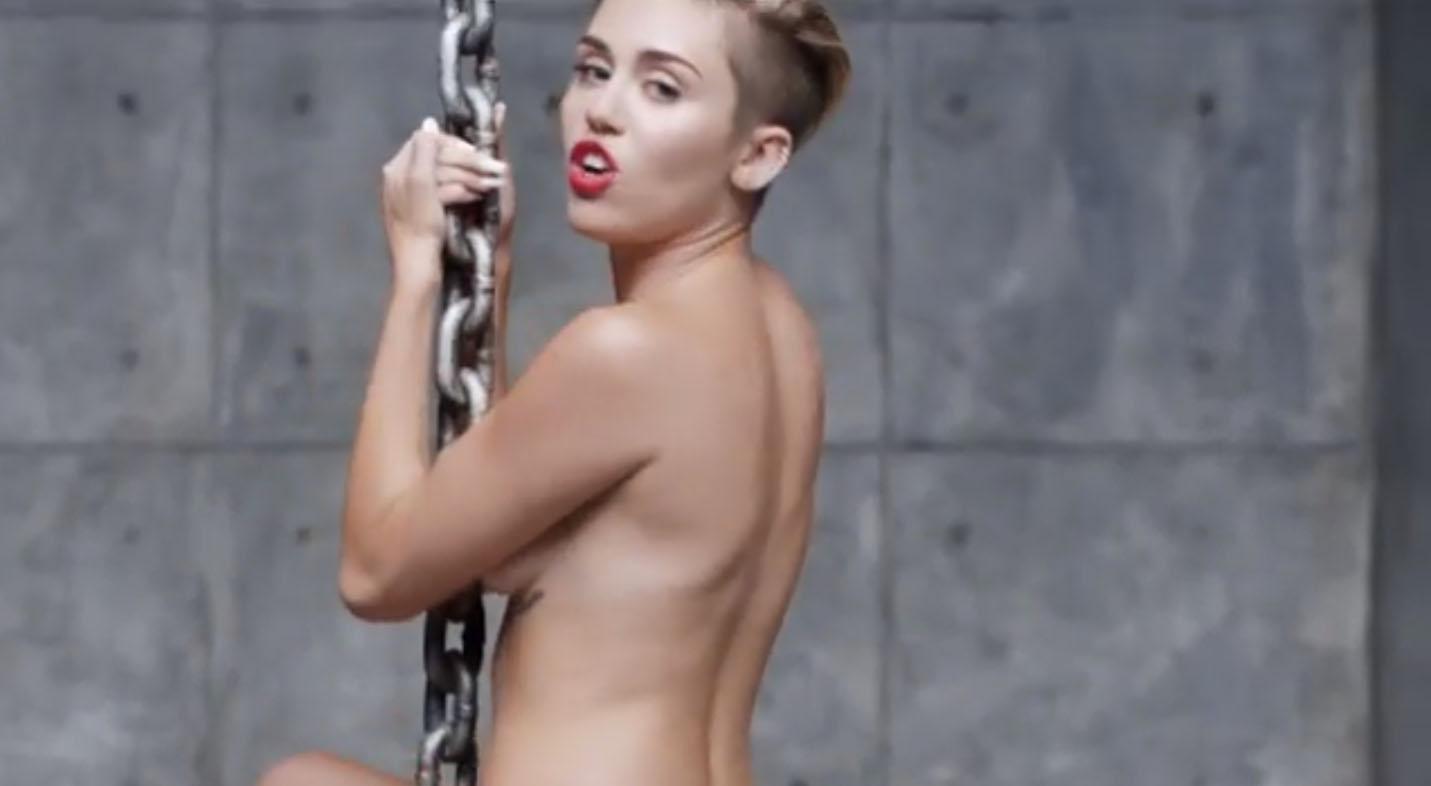 dee thomason recommends Miley Cyrus Naked On Wrecking Ball
