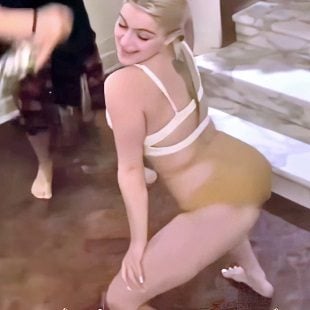 darah nelson recommends Ariel Winter Leaked Video