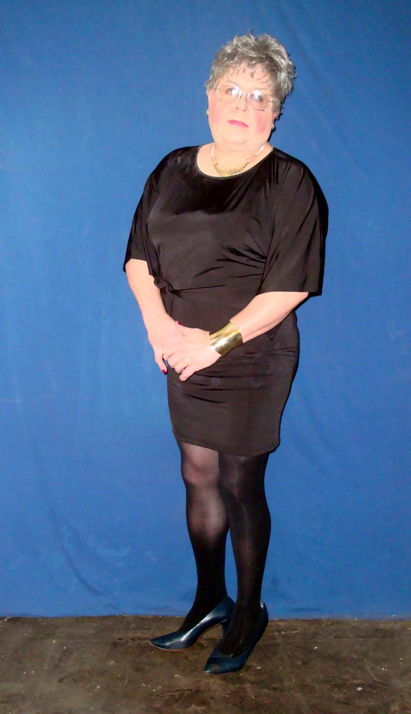 courtney middlebrooks recommends Granny Pantyhose Pictures