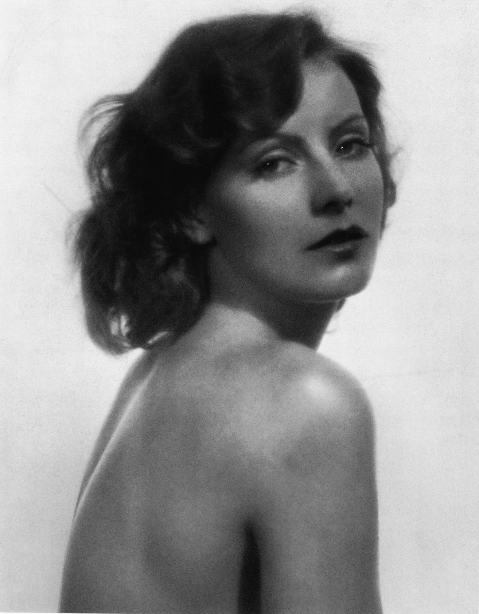 anand anand n add greta garbo nude photo