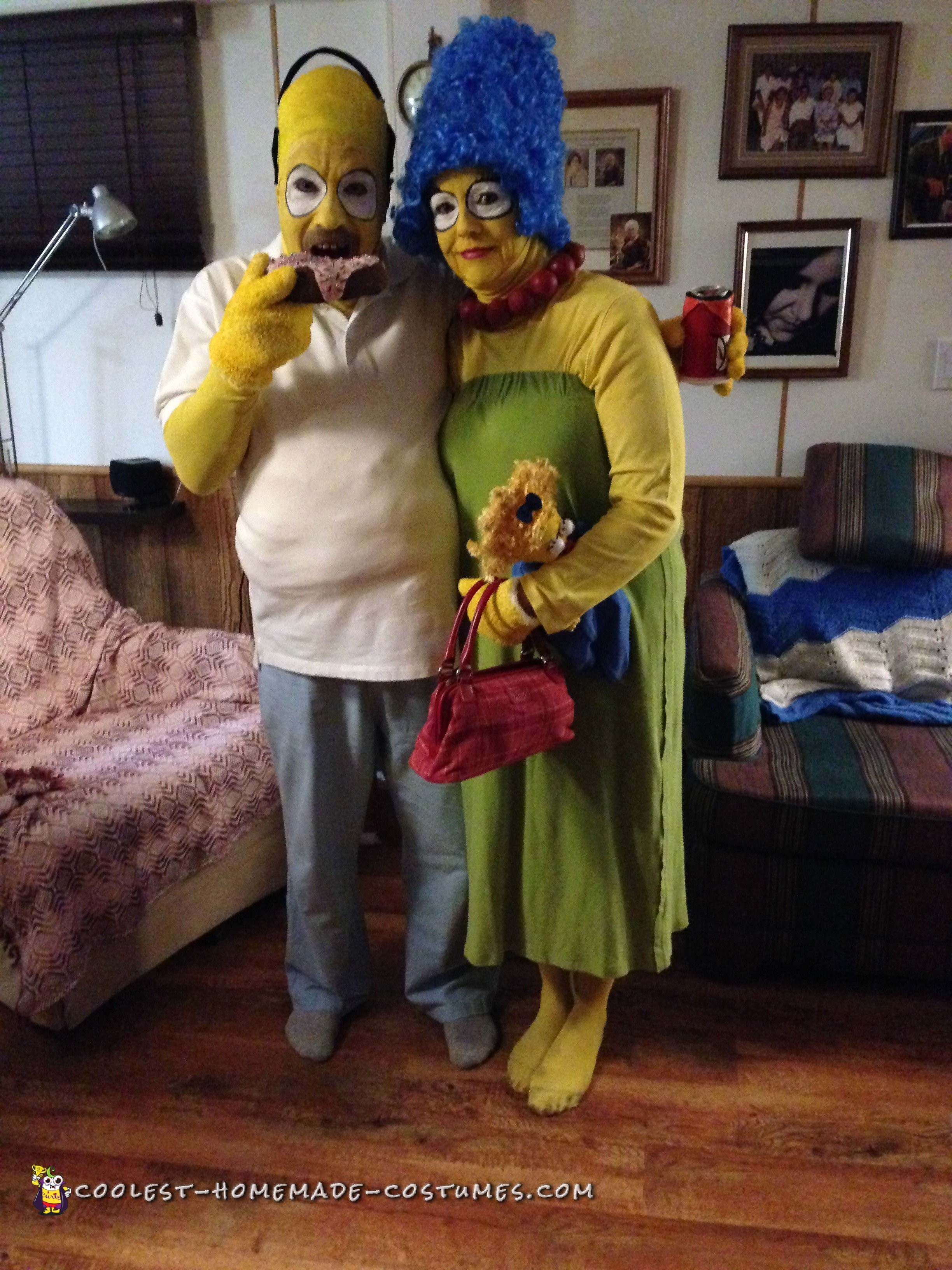 dallas bunch recommends Homer And Marge Halloween Costumes
