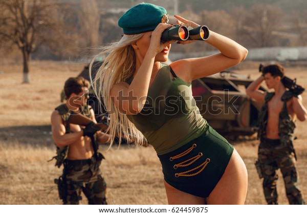 hot military girls