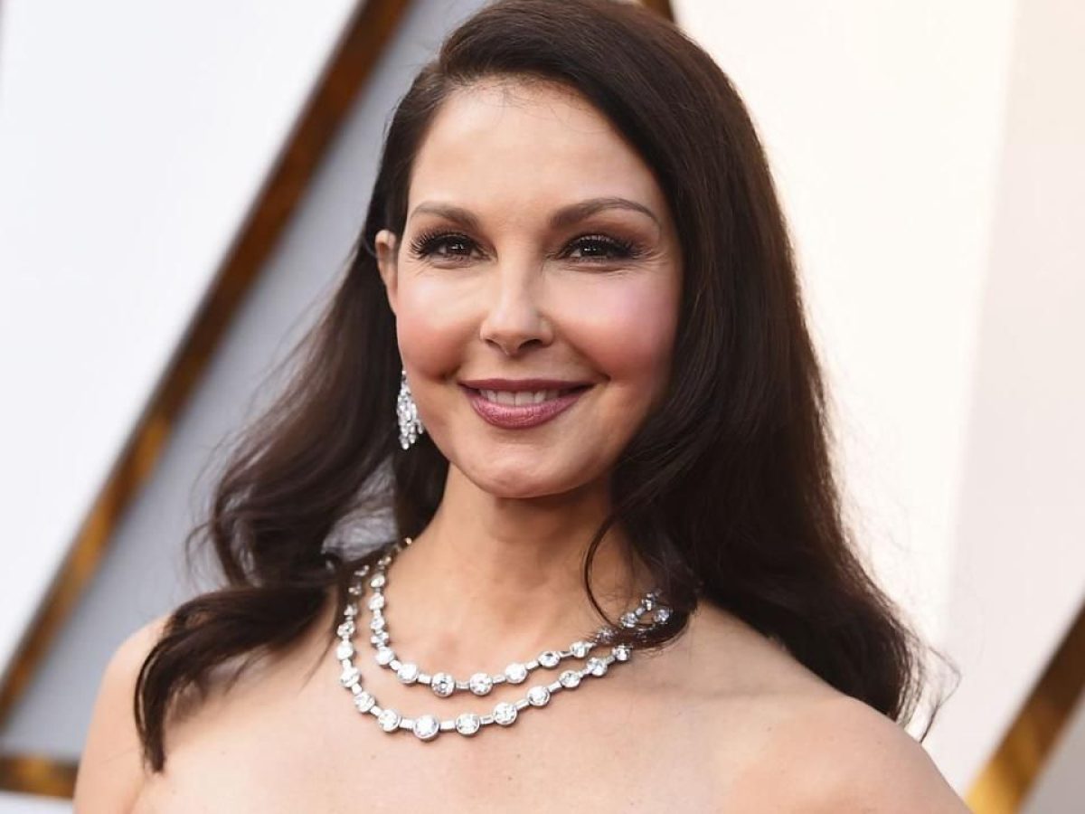 cathy schmit add photo is ashley judd a lesbian