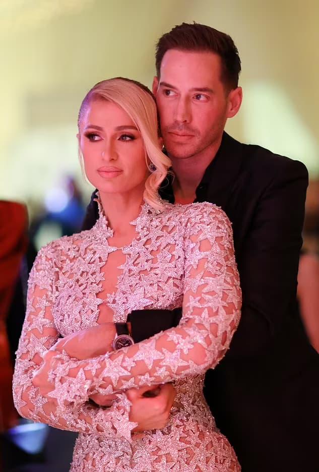 awang juhailli awang jolkepli share is paris hilton bi photos