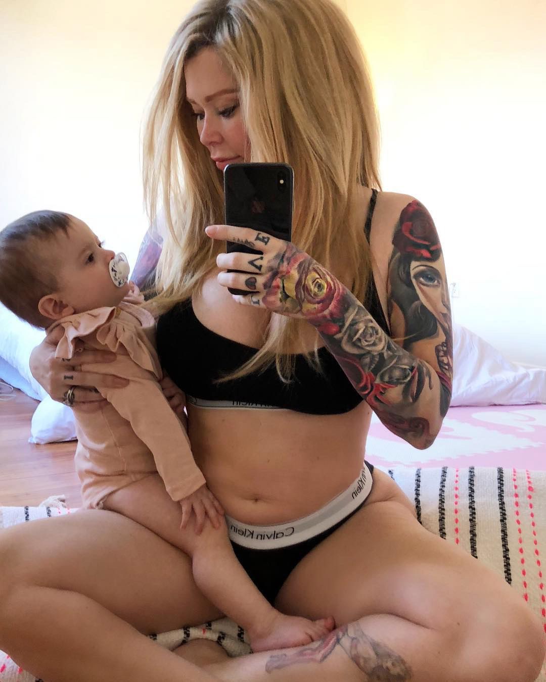 bethany girling recommends jenna jameson pregnant nude pic