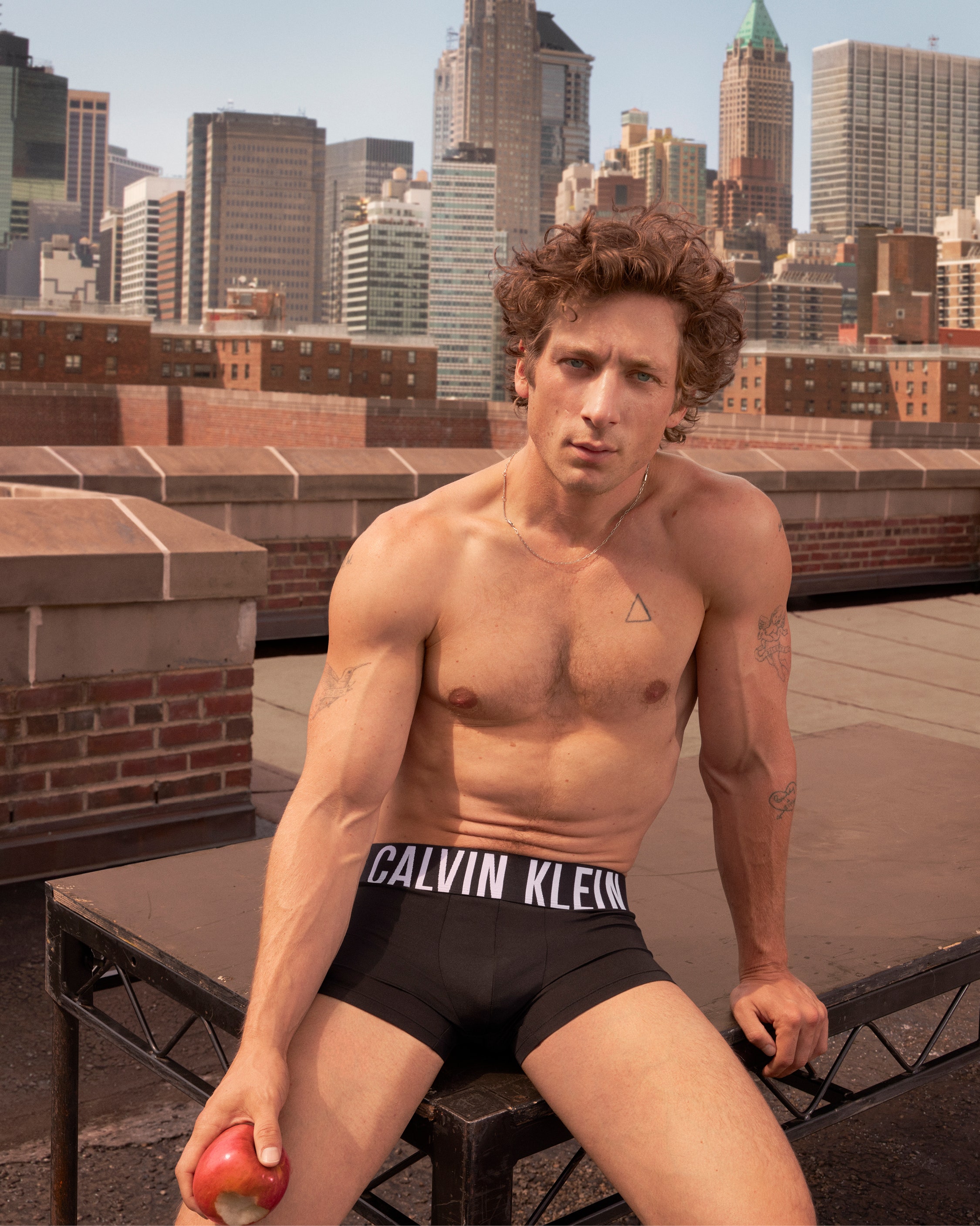 bryan wallwork recommends jeremy allen white sex pic