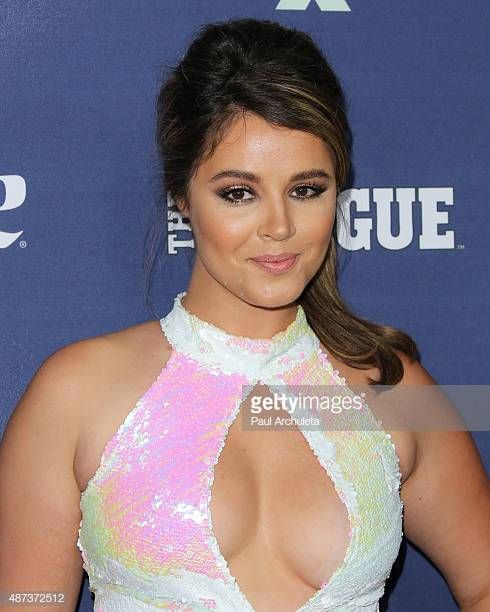 don courtney recommends kether donohue bikini pic