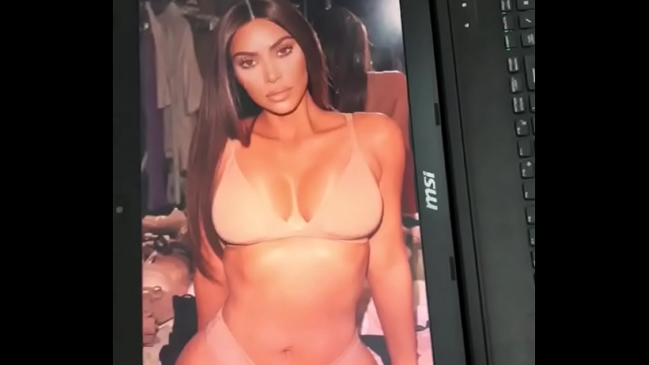 amanda spensley recommends Kim K Cum Shot