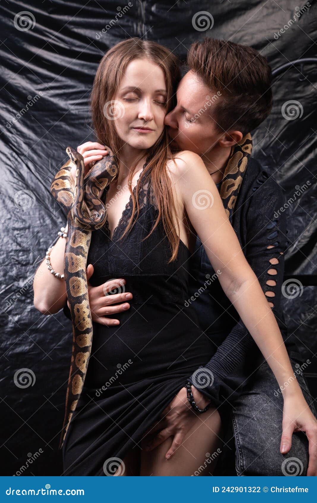 chris benham recommends Kiss The Girls Snake