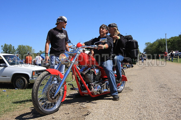 Lake Perry Kansas Bike Rally da hood