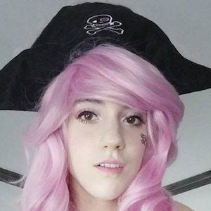 arlene becera recommends Lanarian Pink Pirate Cosplay