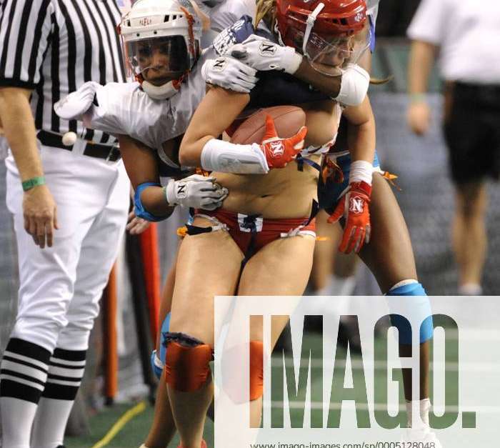 beverly ledford recommends lfl wardrobe malfunction photos pic