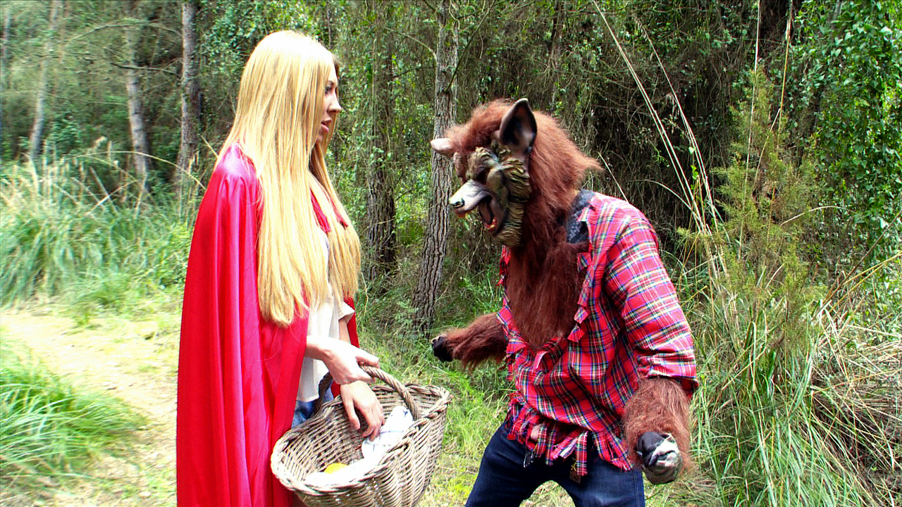 casandra woods recommends Little Red Riding Hood Porn Movie