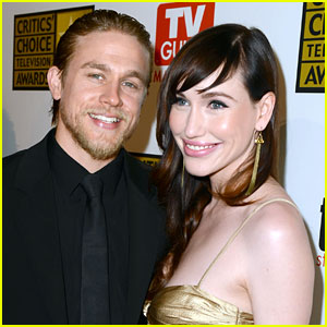 charlie burr share maggie siff and charlie hunnam dated photos