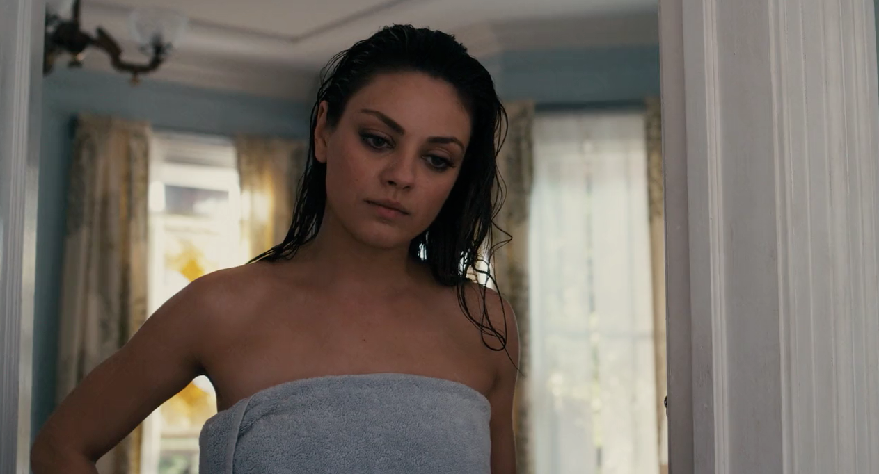 Mila Kunis Sexy Scene tight pussy