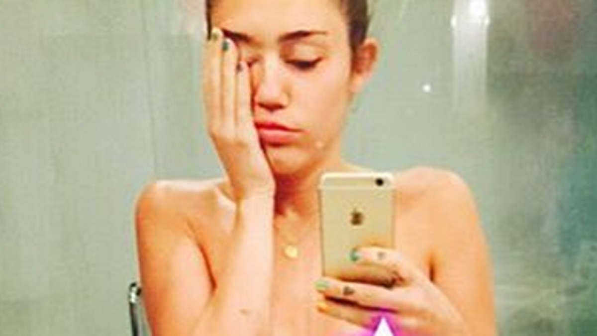 christina saiz recommends miley cyrus nude selfie pic