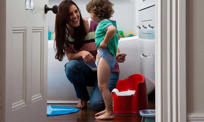 april singletary share mom helps son pee photos