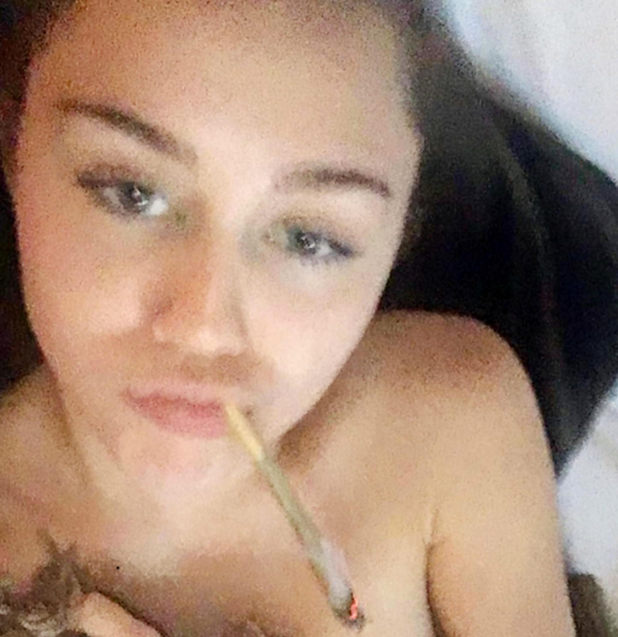 Best of Naked chicks and weed