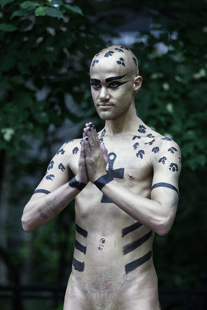 naked male body art