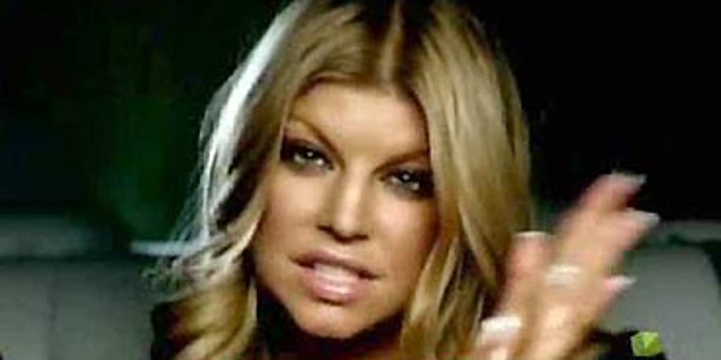 Best of Naked pictures of fergie