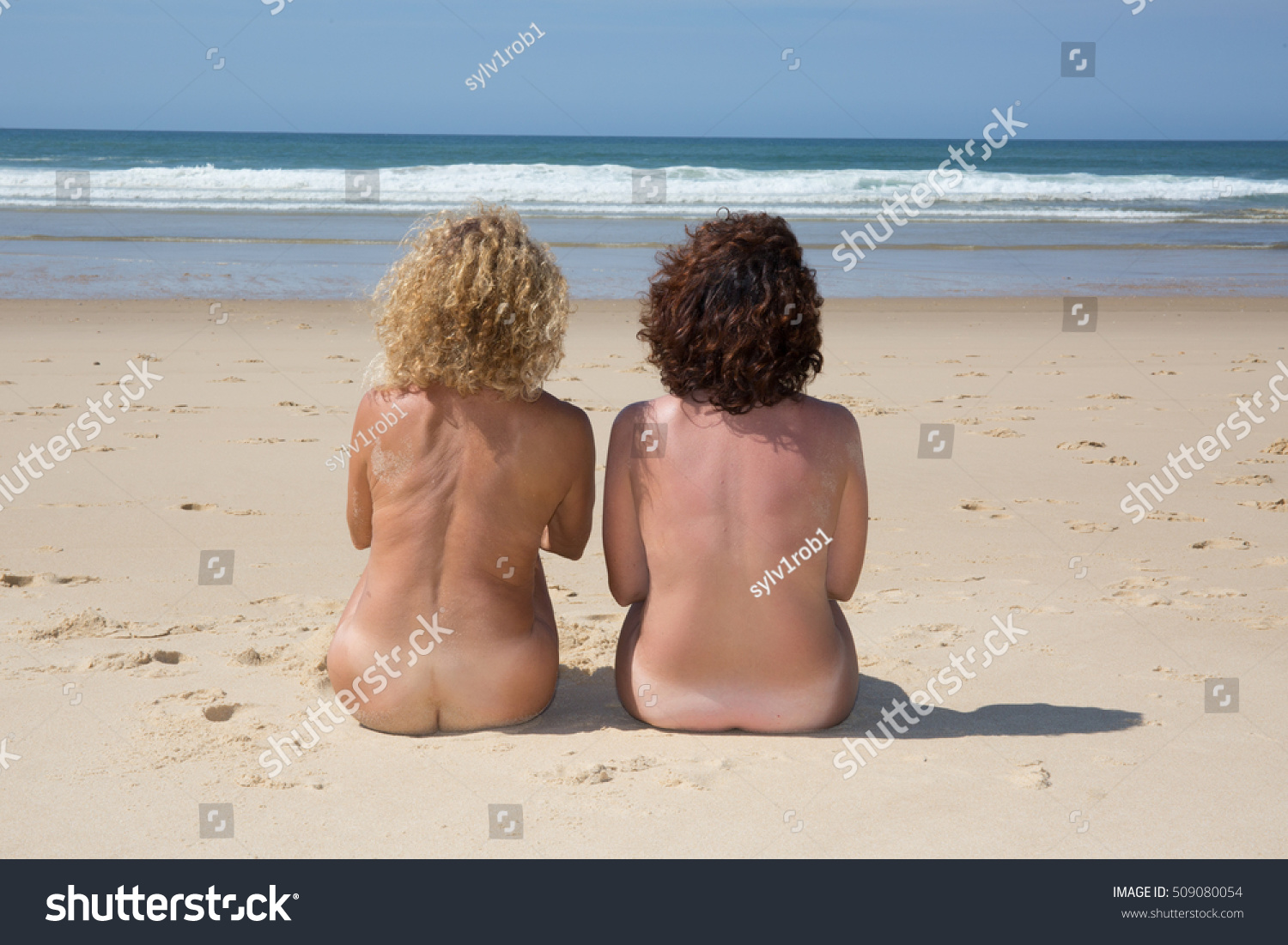 naturist women photos