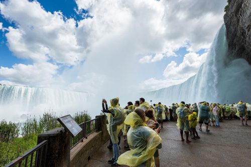 adam seghi recommends Niagara Falls Canada Backpage