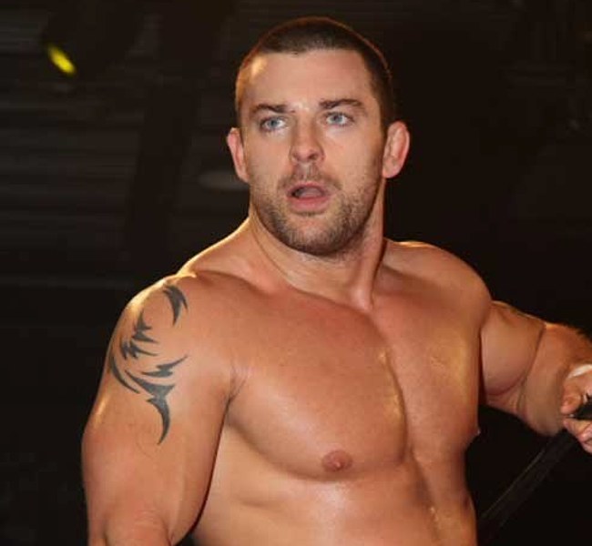 andrew henzler recommends Nude Male Pro Wrestlers