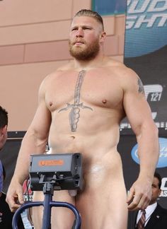 nude male pro wrestlers