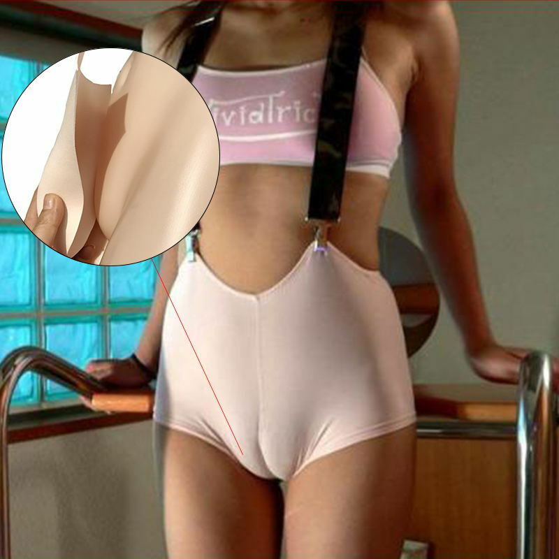 Best of Pics of women with camel toe