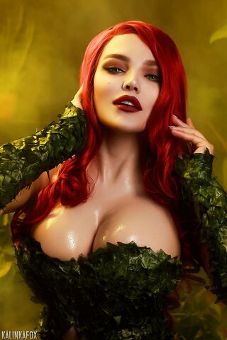 Poison Ivy Cosplay Nude louis il