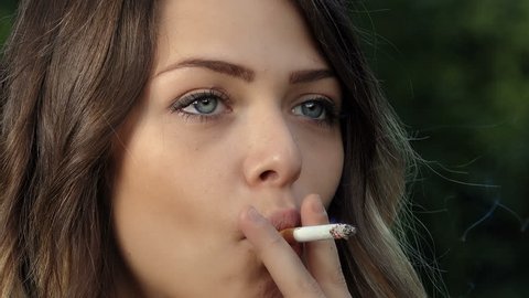 bianca immelman recommends Pretty Girls Smoking Cigarettes
