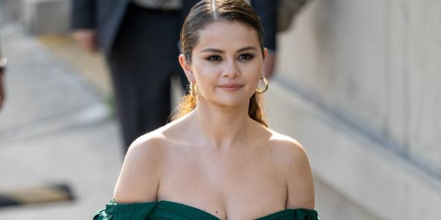 darlene bailey recommends selena gomez hot boobs pic