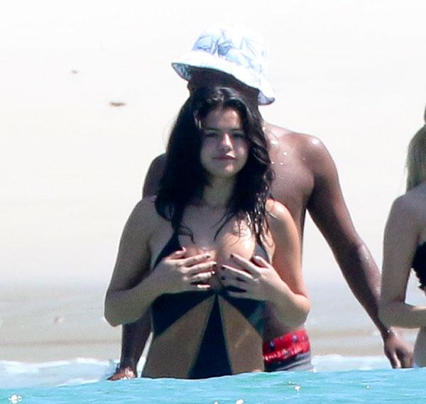bianca anne recommends Selena Gomez Topless Beach
