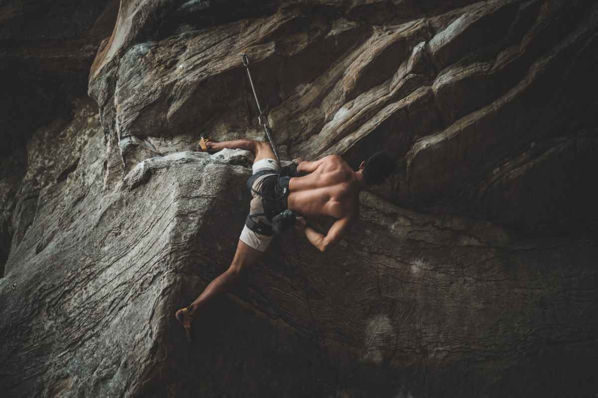 danny kalanduyan recommends Sex While Rock Climbing