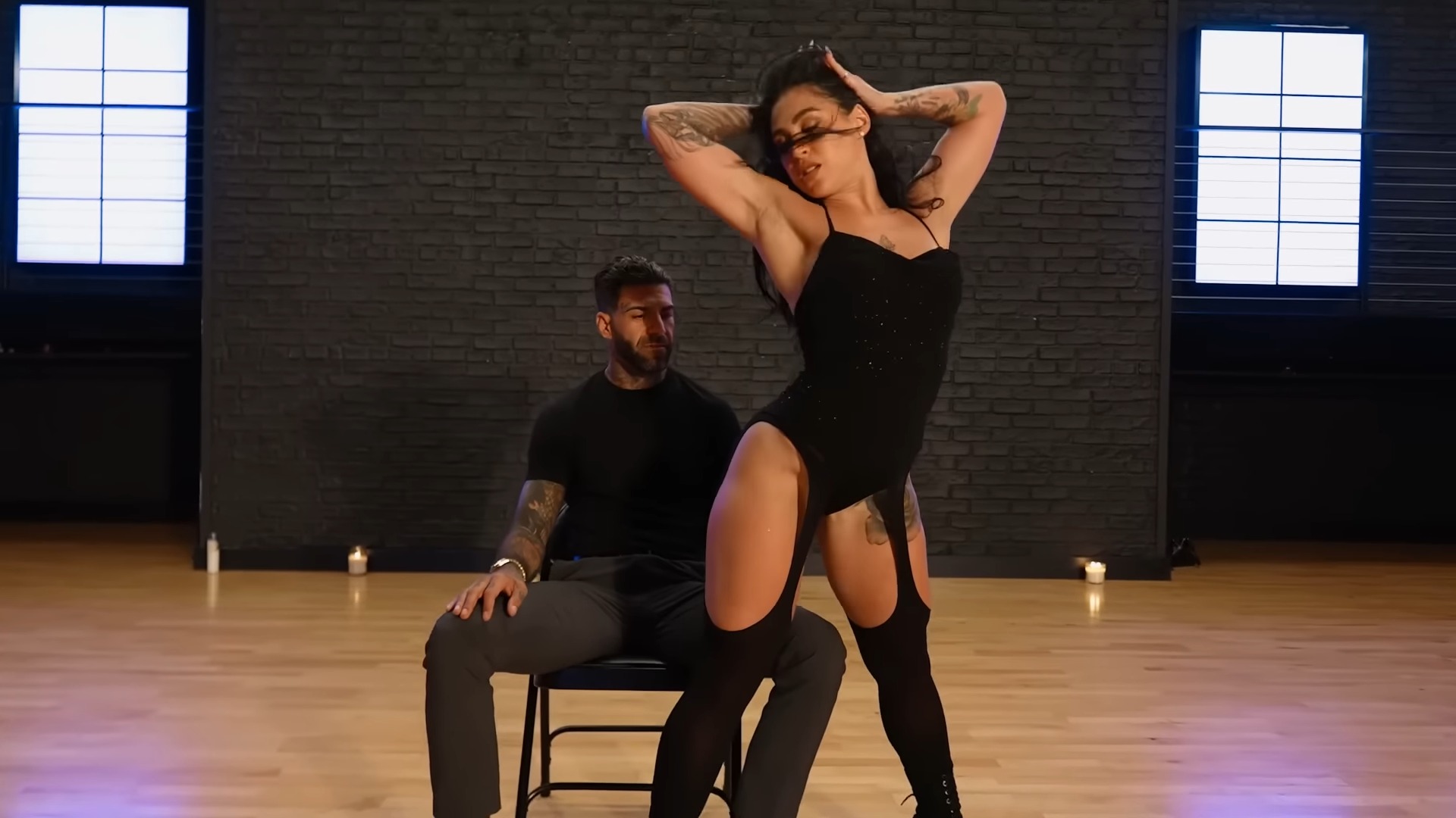 boon long share sexiest lap dance video photos