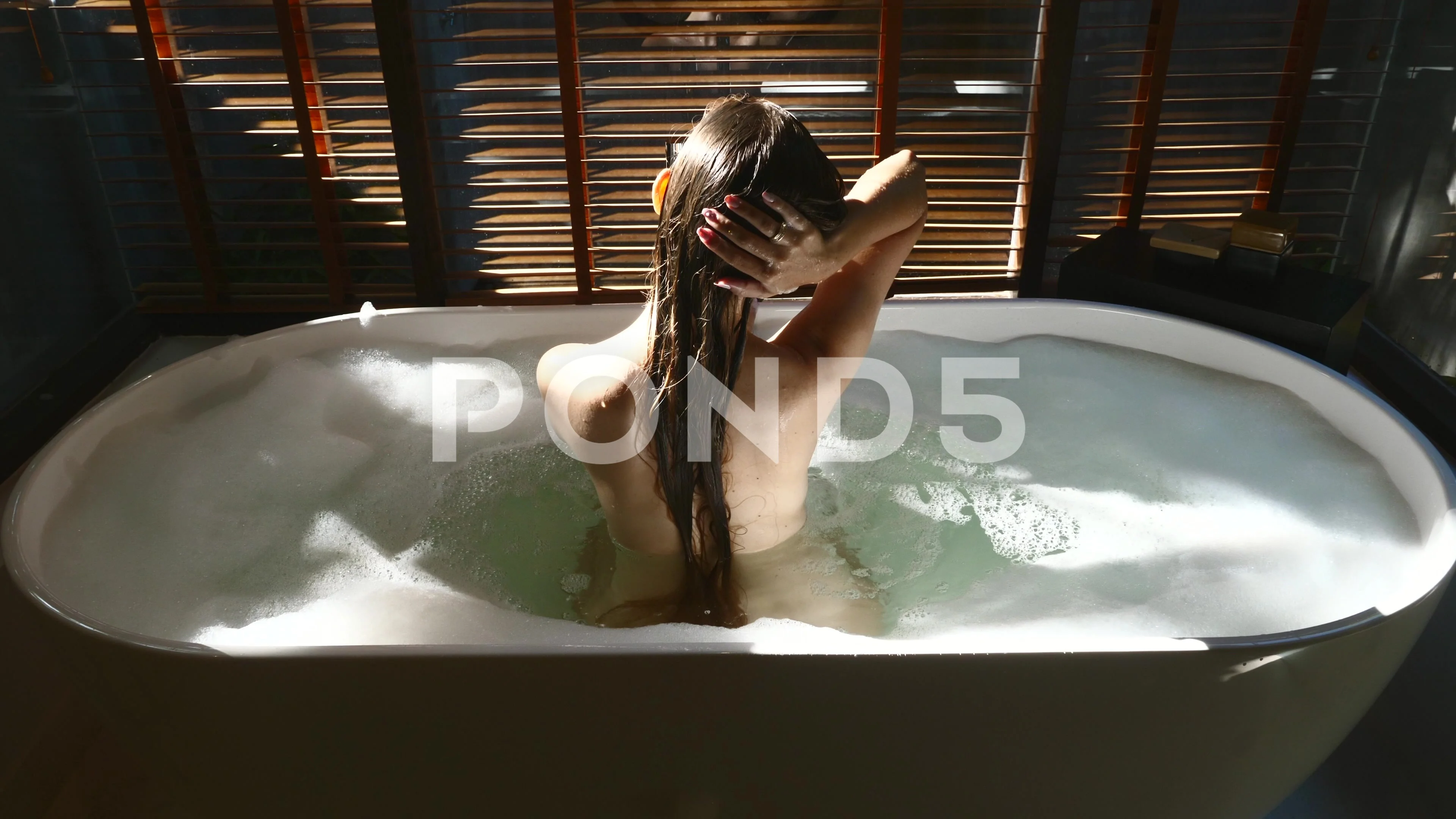 corinna butler share sexy bath tub pics photos