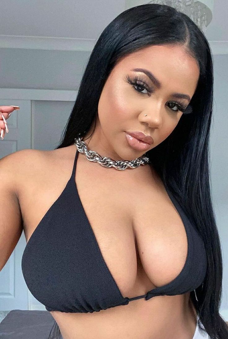 adrian seward recommends Sexy Ebony Titties